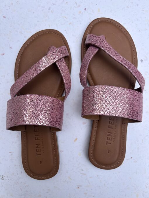 TOE CROSSOVER STRAP SANDAL - SALE - Image 3